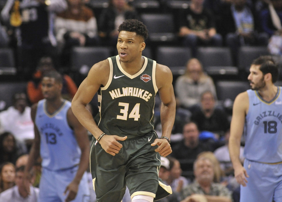 穆古鲁扎遭遇十五连败，雄鹿教练面临压力！的简单介绍