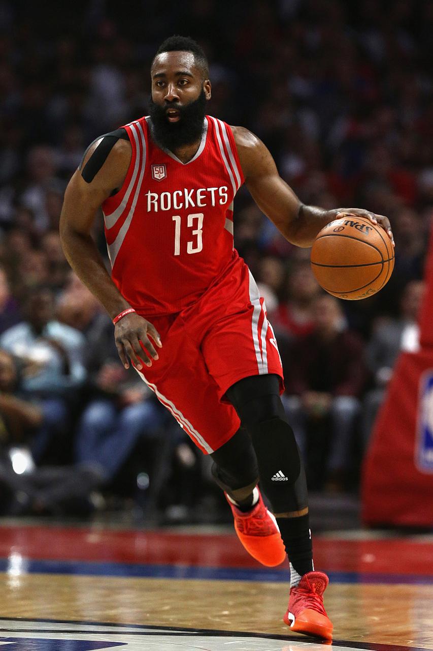  哈登大两双火箭斩获10连胜 公牛爆冷23分大胜凯尔特人 